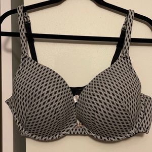 EUC Cacique plunge bra 44C
